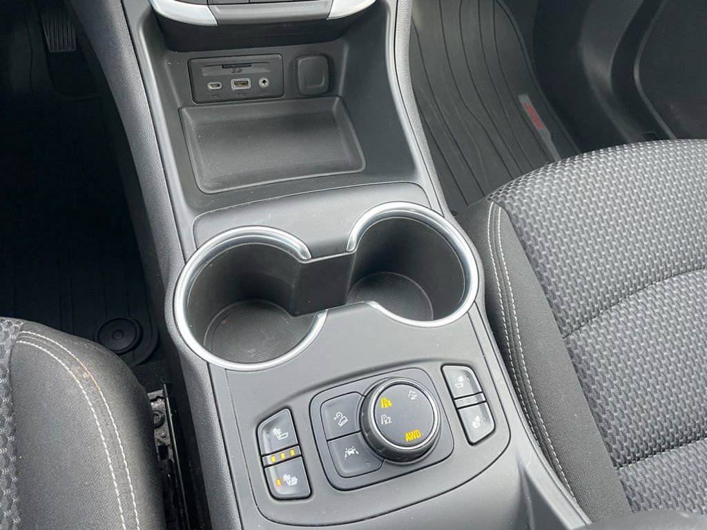 Used 2022 GMC Terrain SLE w/ Driver Convenience Package image 14