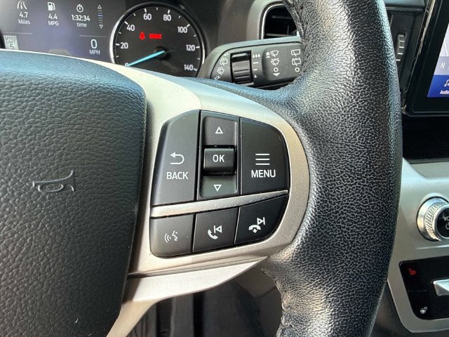 Certified 2022 Ford Explorer XLT w/ Equipment Group 202A RWD image 31