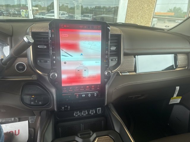New 2025 RAM 2500 Limited image 26