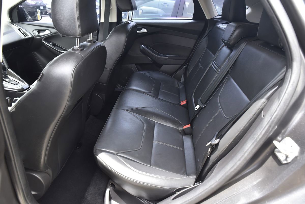 Used 2015 Ford Focus Titanium w/ Titanium Cold Weather Package image 14