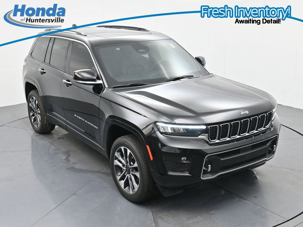 Used 2023 Jeep Grand Cherokee Overland AWD/4WD image 26