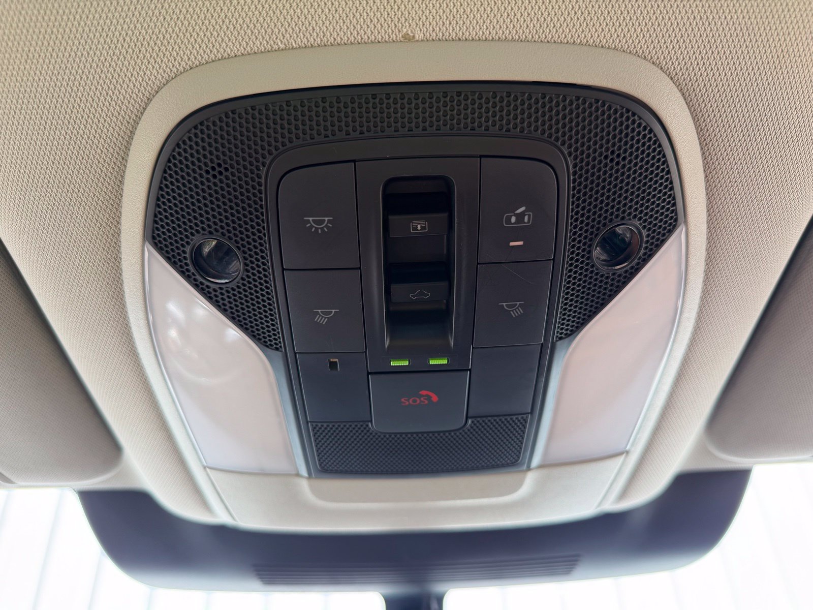 Used 2023 INFINITI QX60 Sensory AWD/4WD image 22