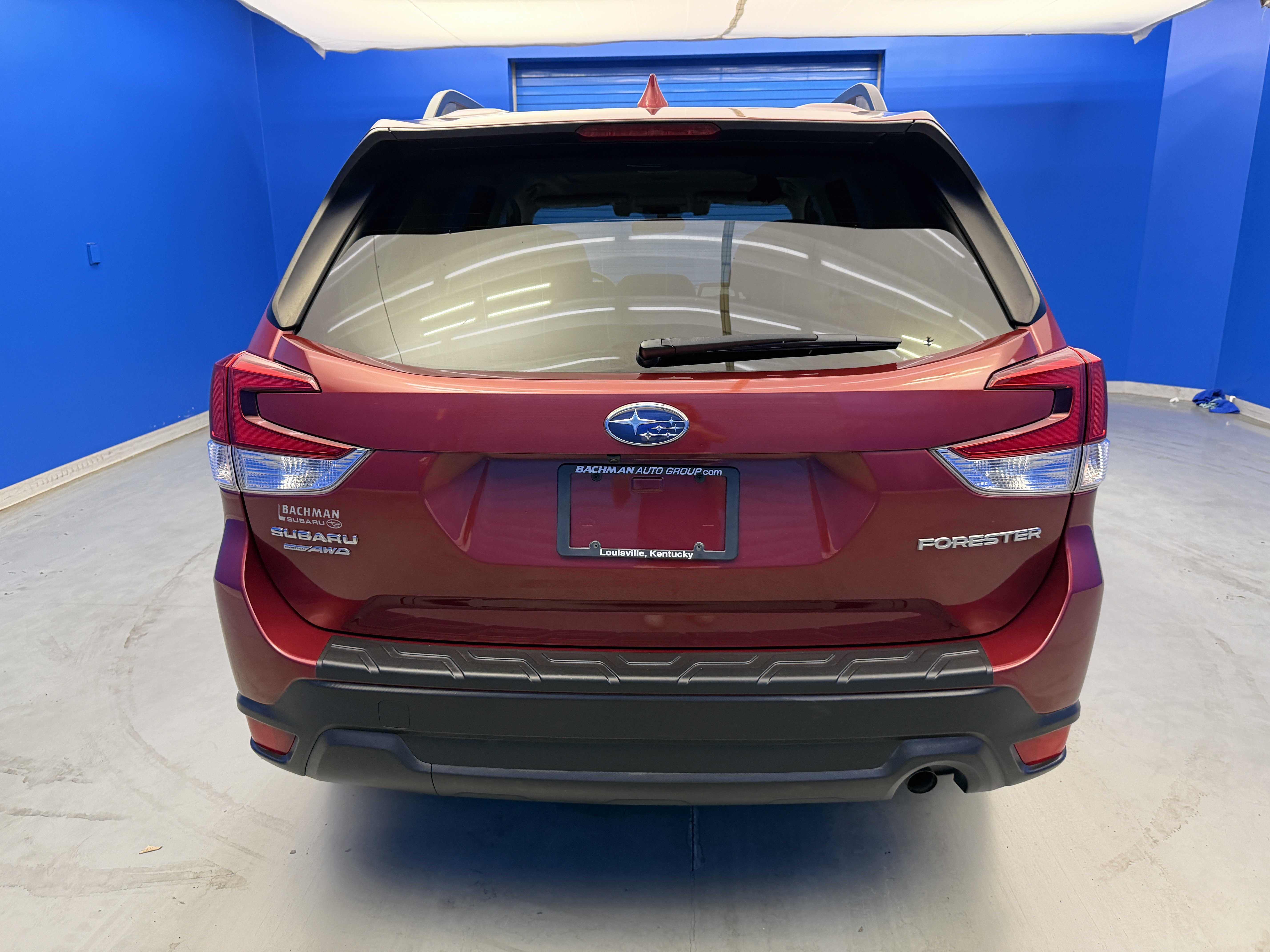 Used 2020 Subaru Forester Premium AWD/4WD image 6