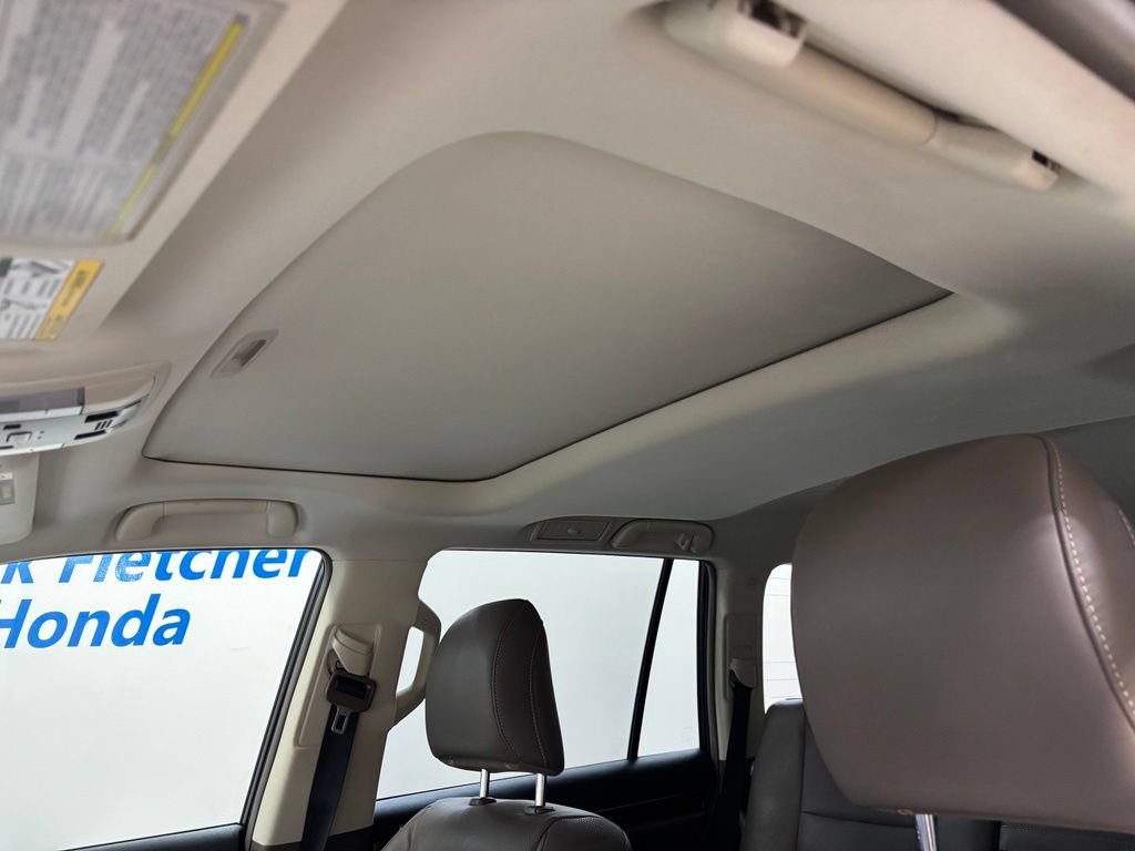 Used 2018 Lexus GX 460 Premium w/ Premium Package AWD/4WD image 27