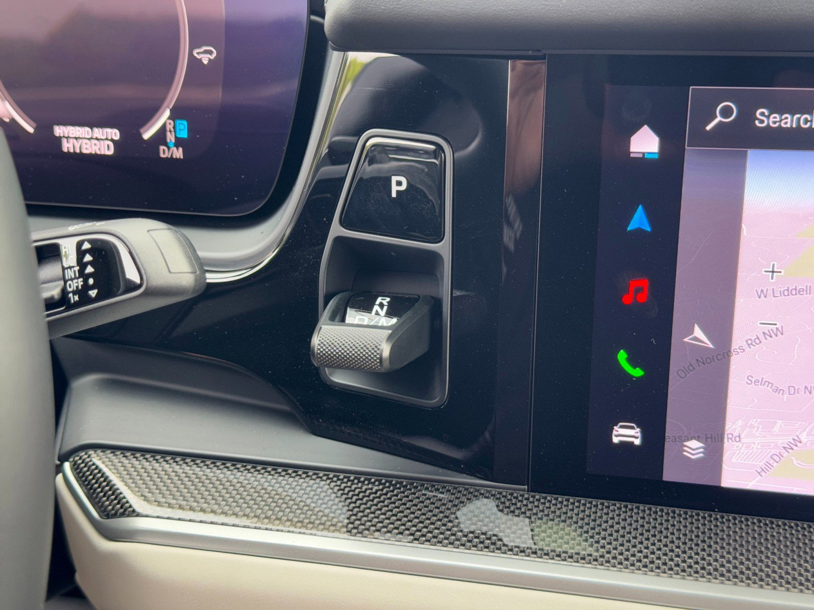 Used 2024 Porsche Cayenne Turbo image 32