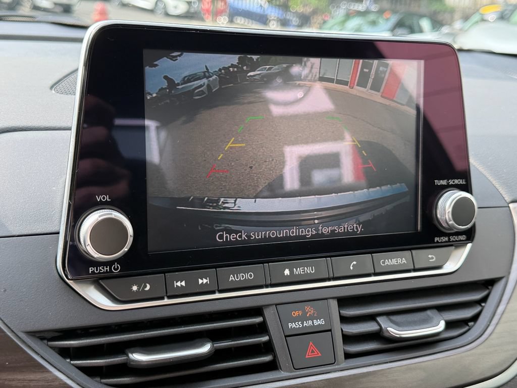 Used 2023 Nissan Altima 2.5 SV AWD/4WD image 18