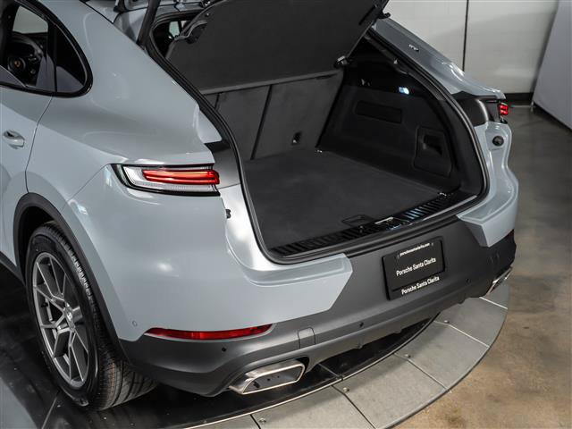 New 2026 Porsche Cayenne Coupe AWD/4WD image 35