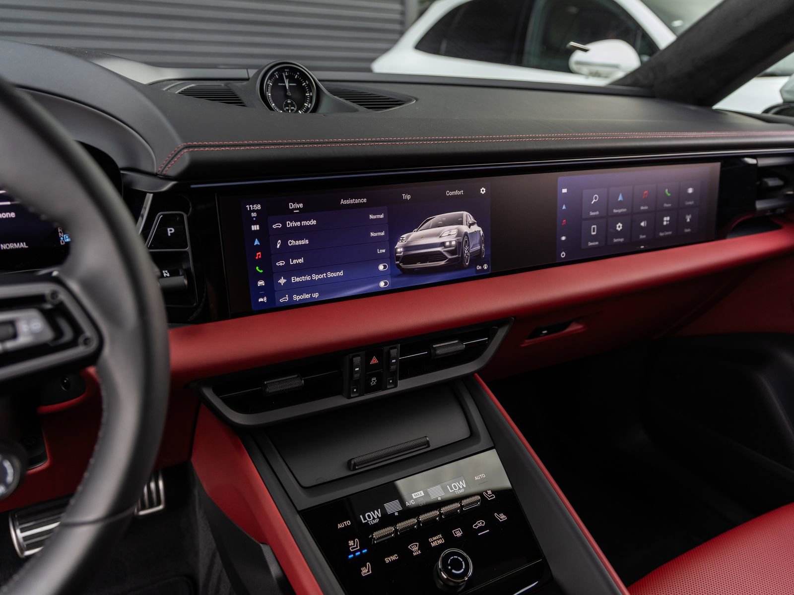 New 2025 Porsche Macan Turbo Electric AWD/4WD image 30