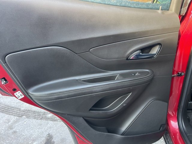 Used 2018 Buick Encore Premium image 16