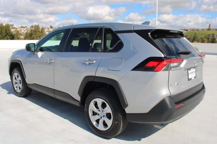 Certified 2024 Toyota RAV4 LE image 5