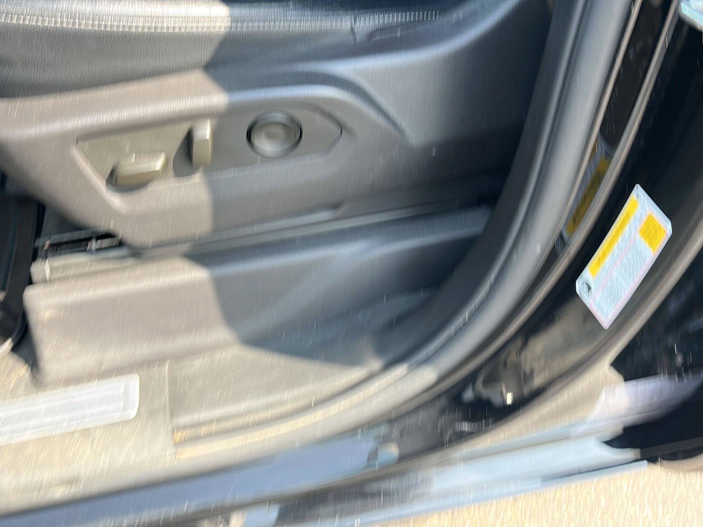 Used 2024 Chevrolet Silverado 1500 LT AWD/4WD image 20