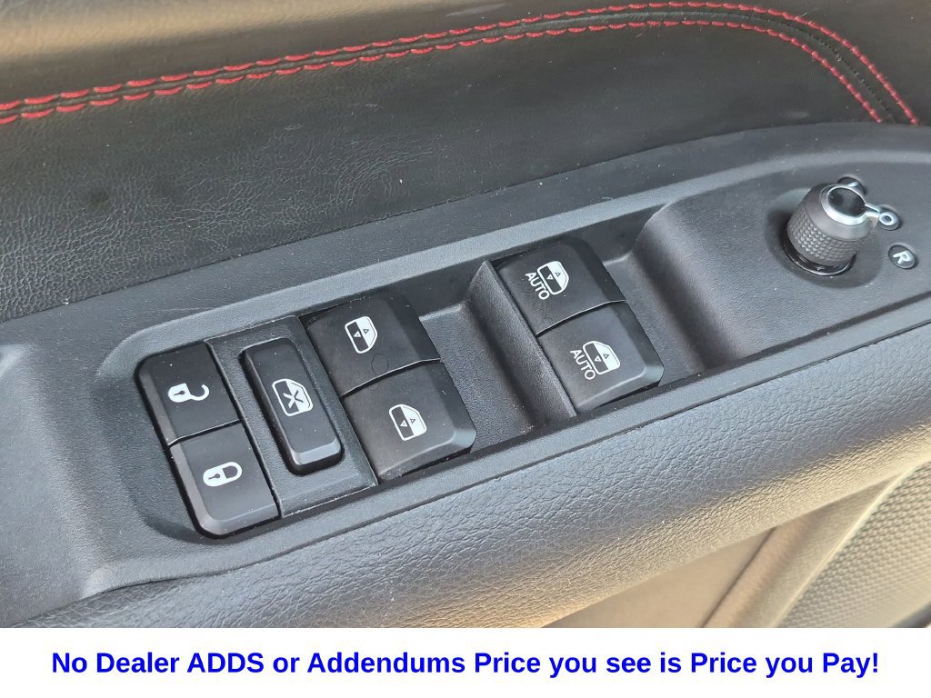 Used 2025 Jeep Compass Trailhawk AWD/4WD image 20