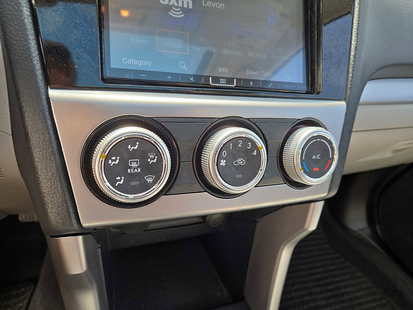 Used 2016 Subaru Forester 2.5i Premium image 17