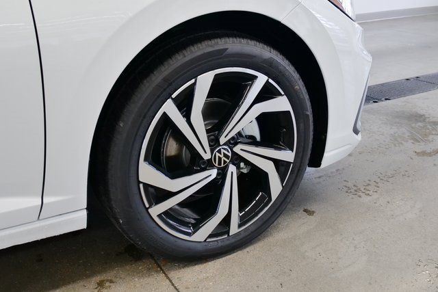 New 2026 Volkswagen Jetta SEL image 8