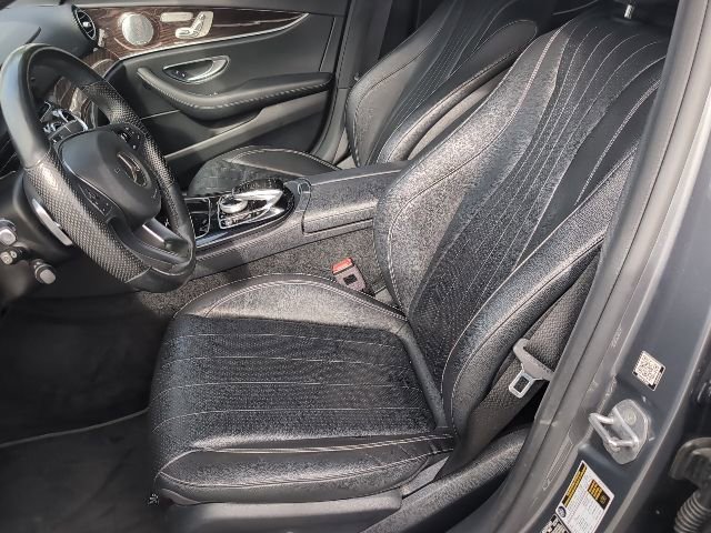 Used 2017 Mercedes-Benz E 300 4MATIC image 9