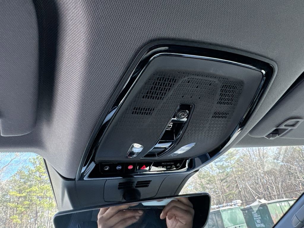 Used 2025 Cadillac Optiq Sport 2 image 19