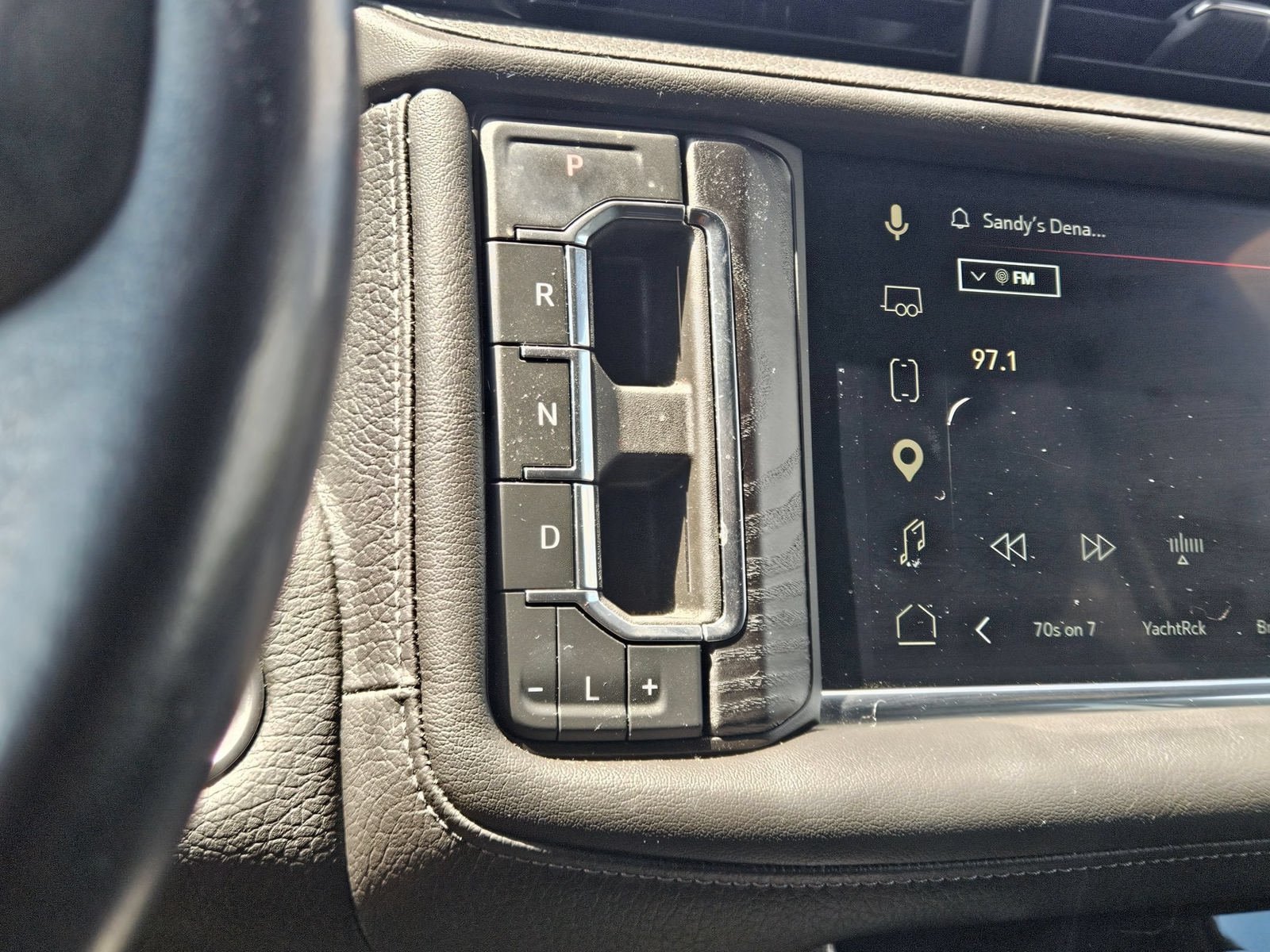 Used 2022 GMC Yukon Denali w/ Advanced Technology Package AWD/4WD image 20
