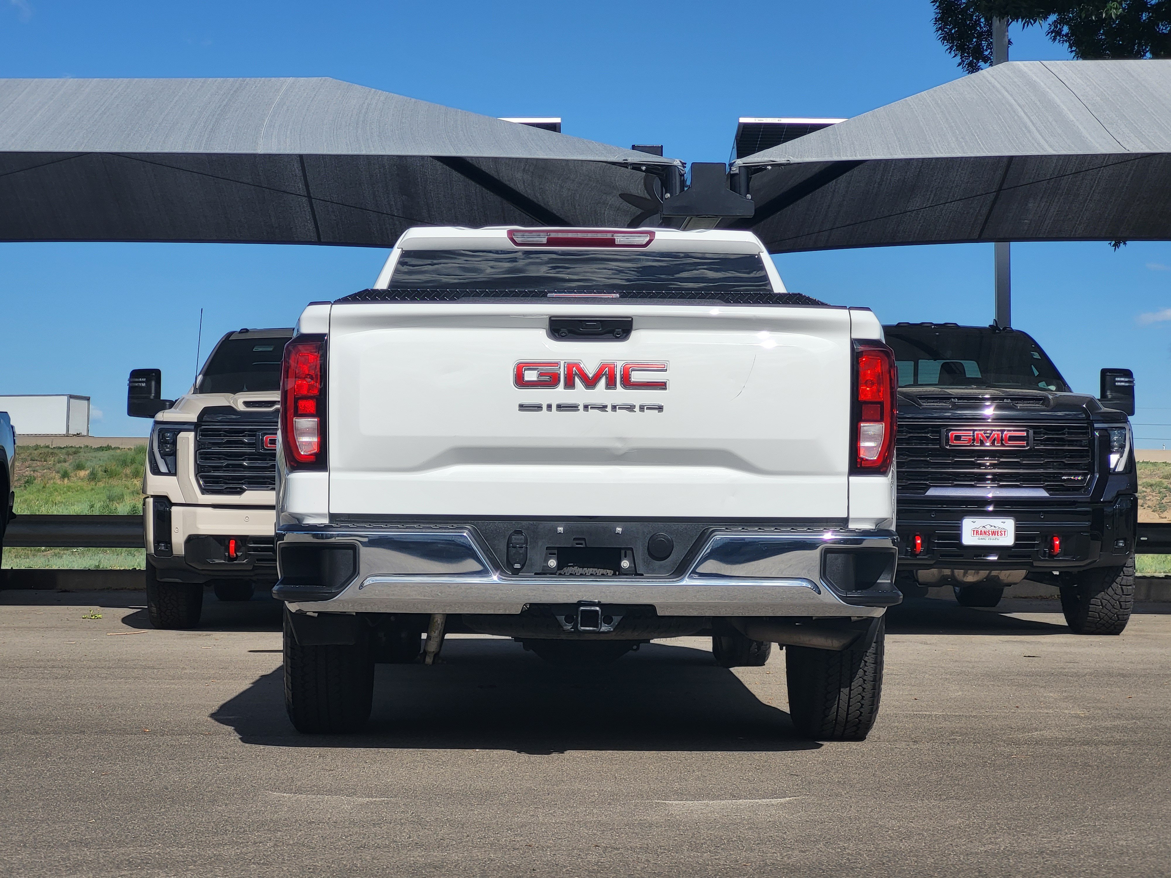 Certified 2025 GMC Sierra 1500 Pro w/ Pro Value Package AWD/4WD image 6