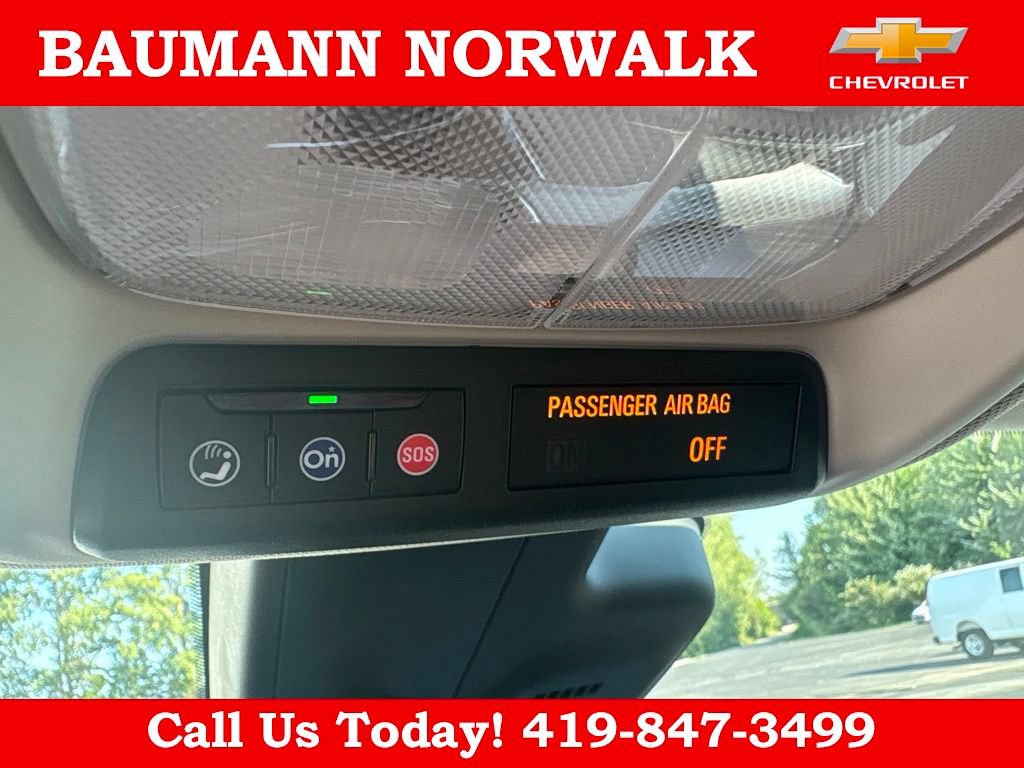 Used 2023 Buick Encore GX Select FWD image 35