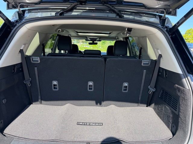 New 2026 Nissan Pathfinder SL AWD/4WD image 14