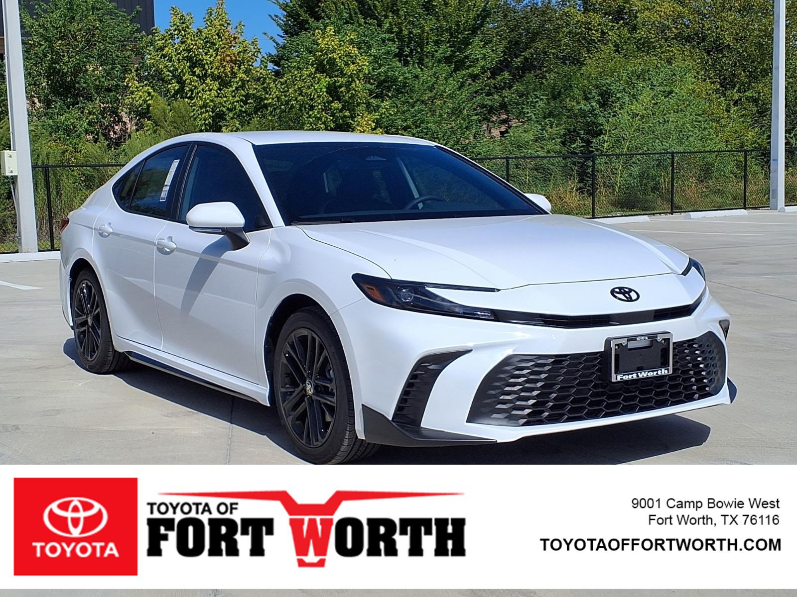 New 2026 Toyota Camry SE w/ Convenience Package FWD image 1