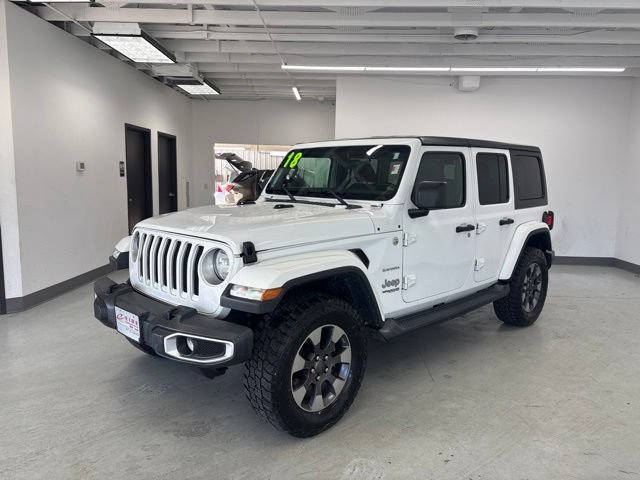 Used 2018 Jeep Wrangler Unlimited Sahara w/ Cold Weather Group AWD/4WD image 3