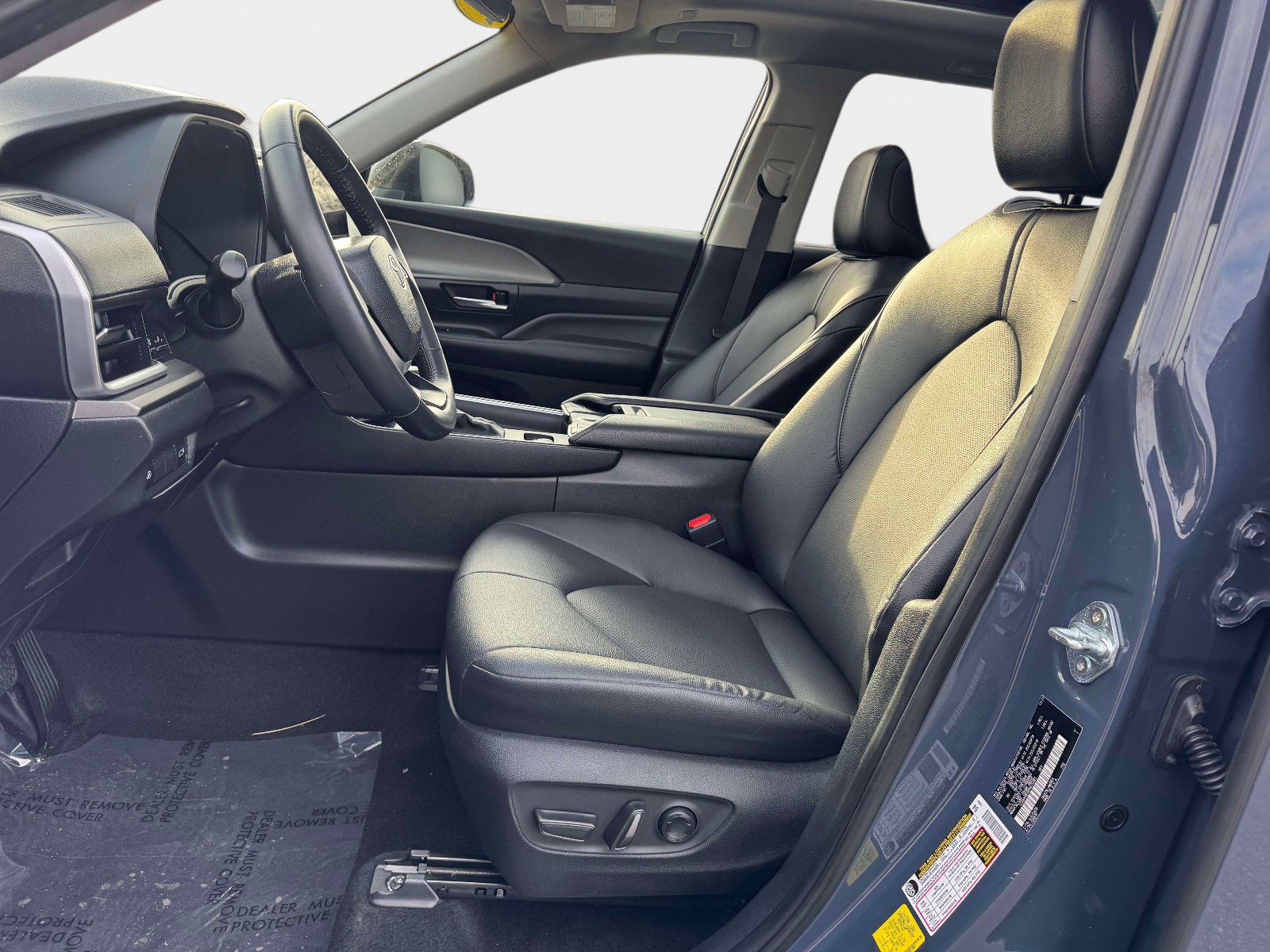 Certified 2024 Toyota Grand Highlander XLE image 13