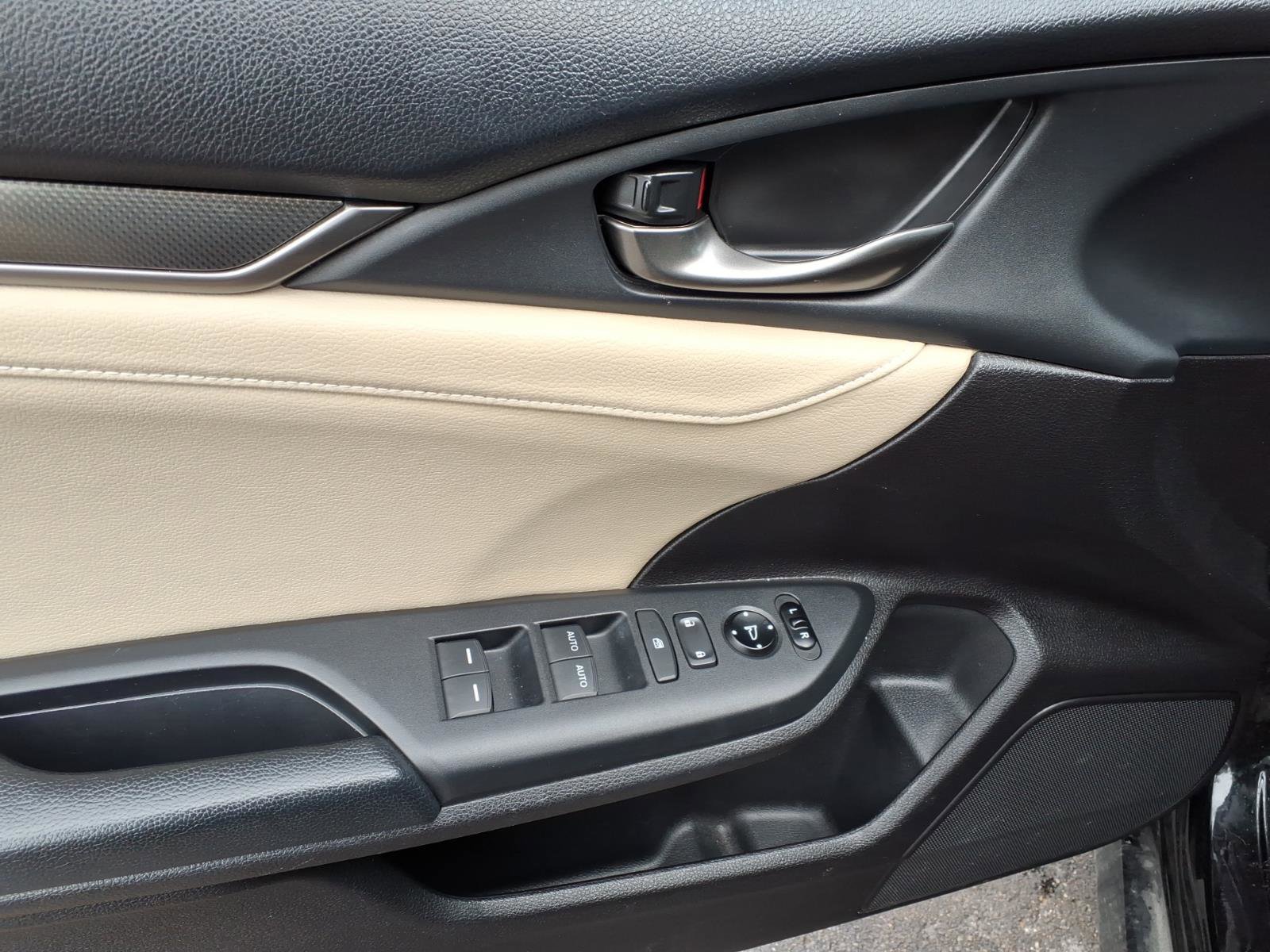 Used 2017 Honda Civic EX-L image 14