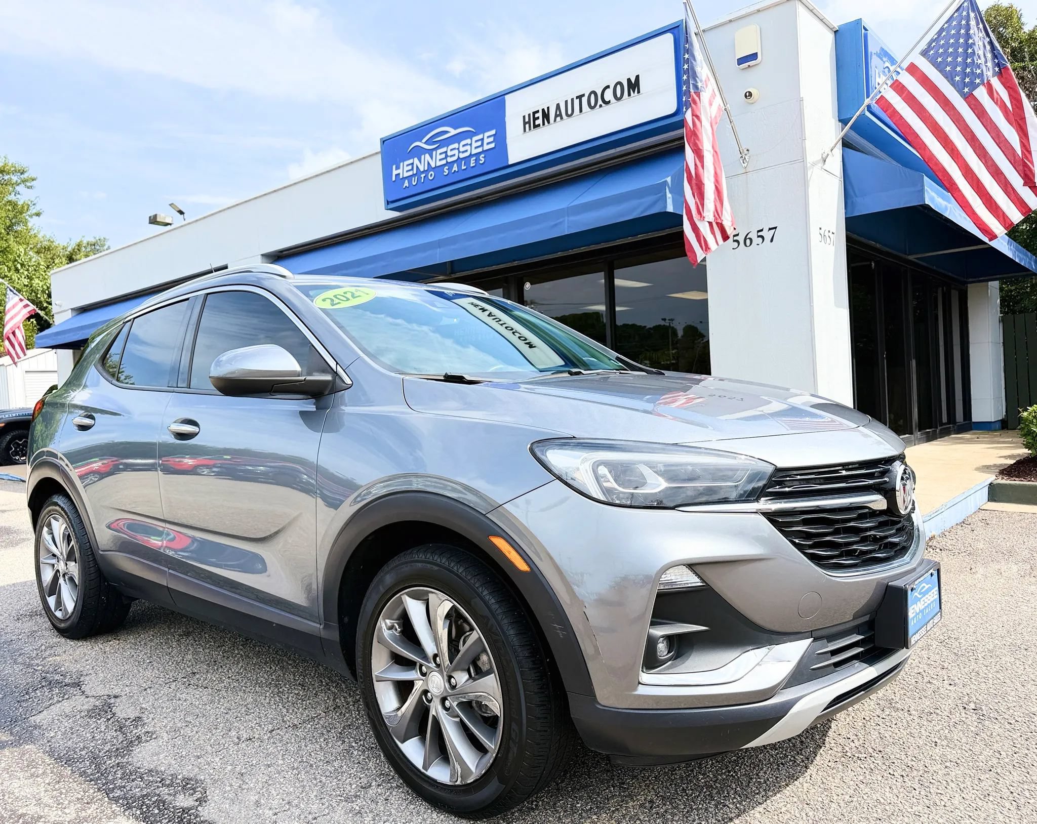 Used 2021 Buick Encore GX Essence w/ Experience Buick Package FWD image 42