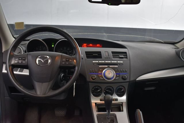 Used 2010 MAZDA MAZDA3 i Touring FWD image 8