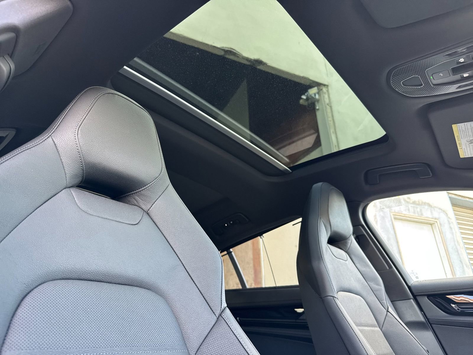 New 2026 Porsche Panamera 4 AWD/4WD image 18