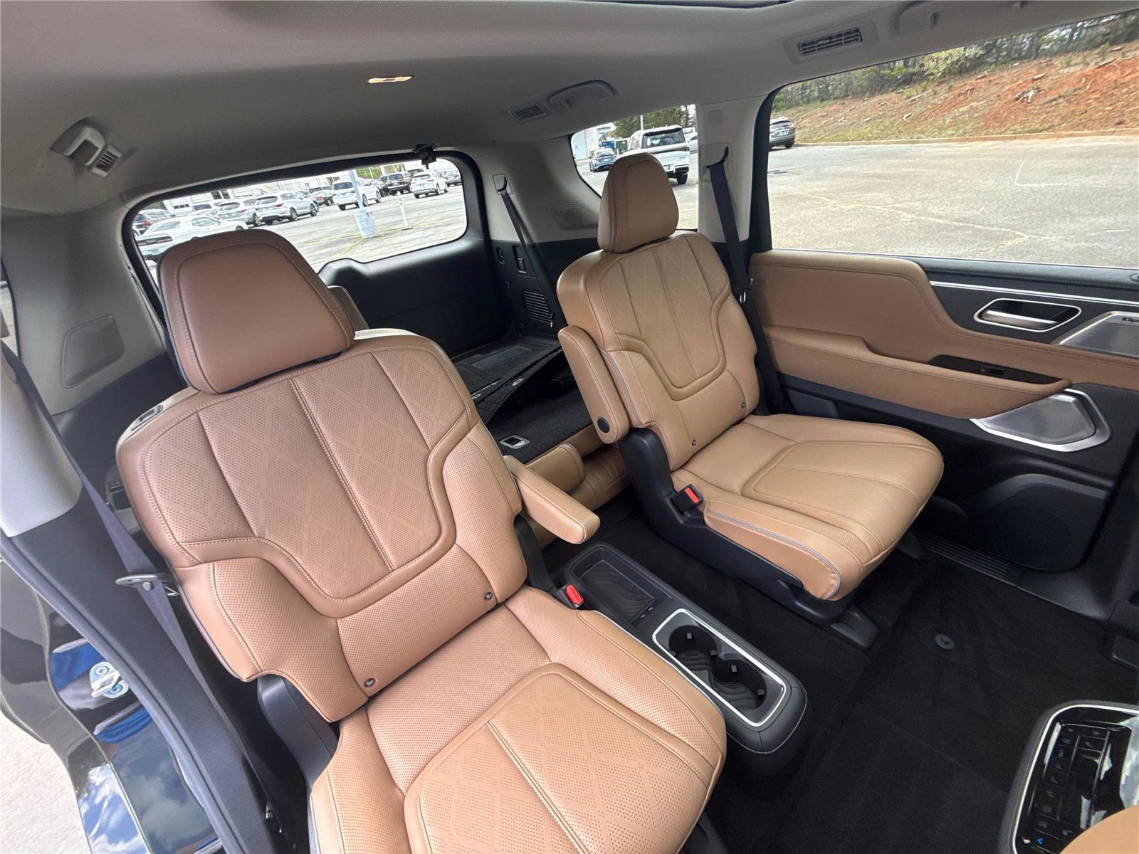 Certified 2025 INFINITI QX80 Sensory AWD/4WD image 29