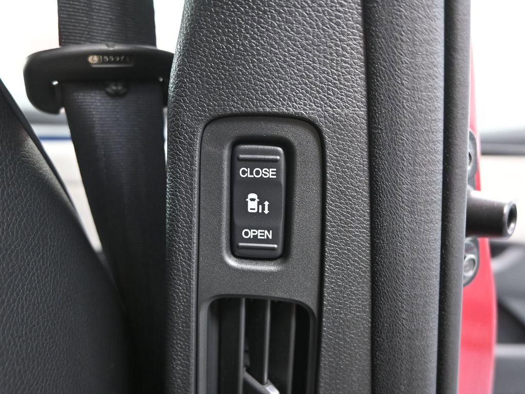 Used 2025 Honda Odyssey Elite image 49