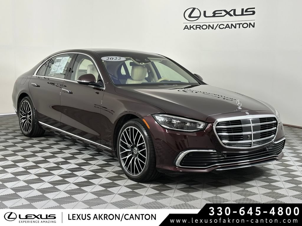 Used 2022 Mercedes-Benz S 500 4MATIC image 1