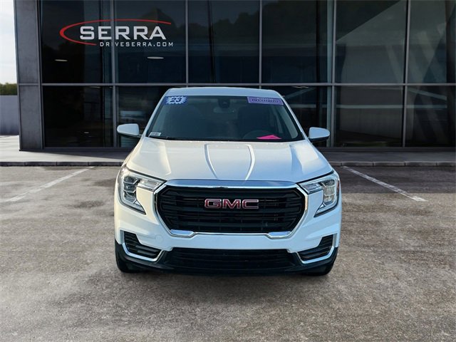 Used 2023 GMC Terrain SLE image 8