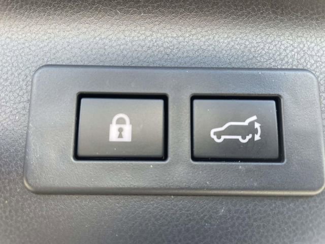 Used 2025 Subaru Forester Limited AWD/4WD image 9