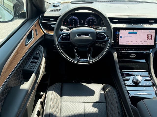 New 2026 Jeep Grand Cherokee Summit w/ Adv Protech Group IV AWD/4WD image 38