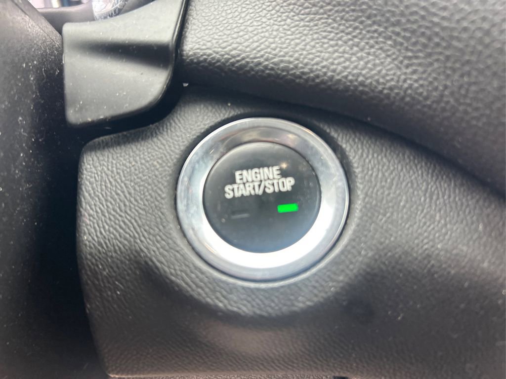 Used 2019 Chevrolet Equinox LT AWD/4WD image 28