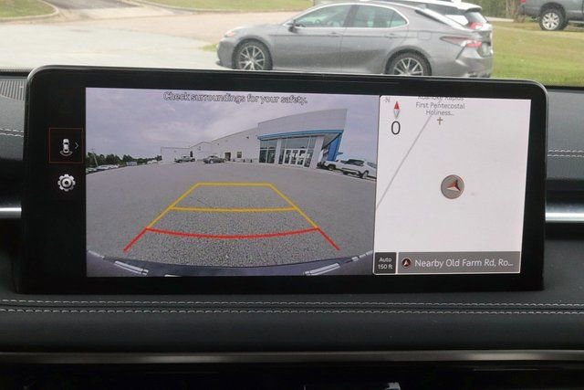 Used 2025 Genesis G70 2.5T image 26