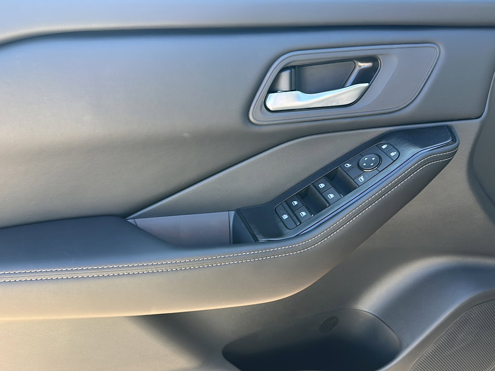 New 2026 Nissan Rogue SV w/ Cold Weather Package image 13