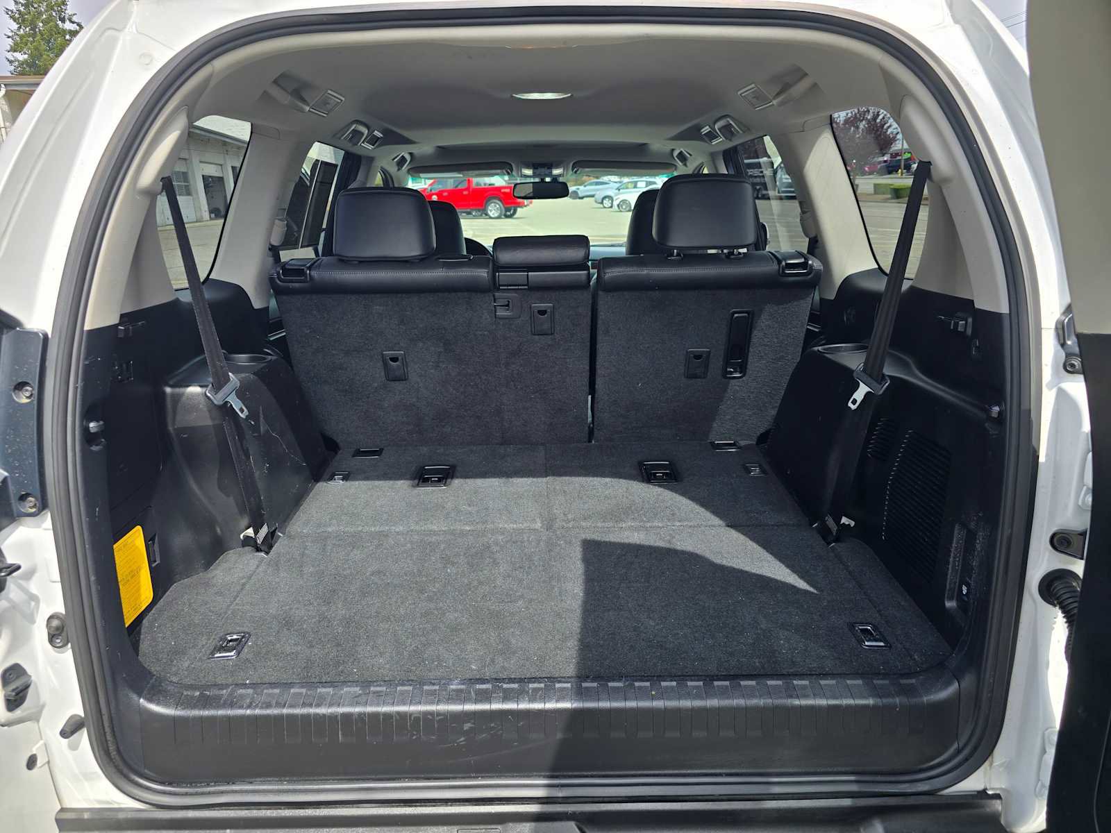 Used 2015 Lexus GX 460 w/ Premium Package AWD/4WD image 16