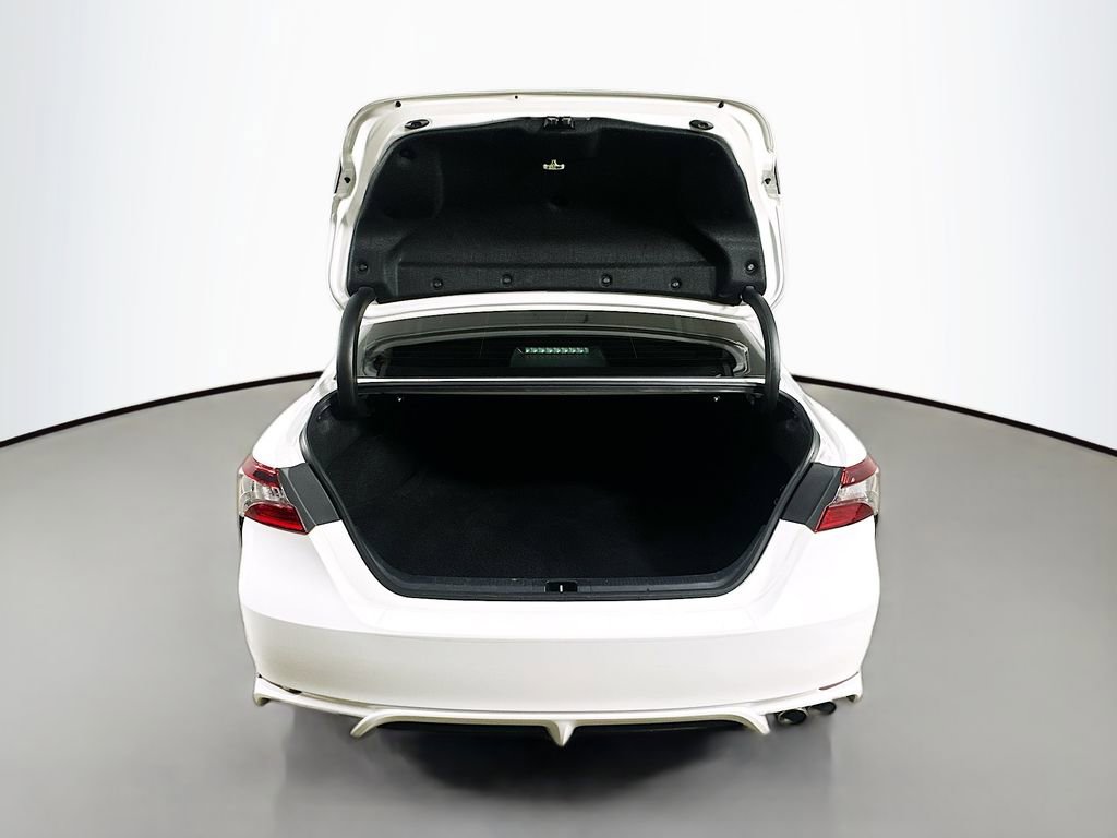 Used 2023 Toyota Camry SE image 32
