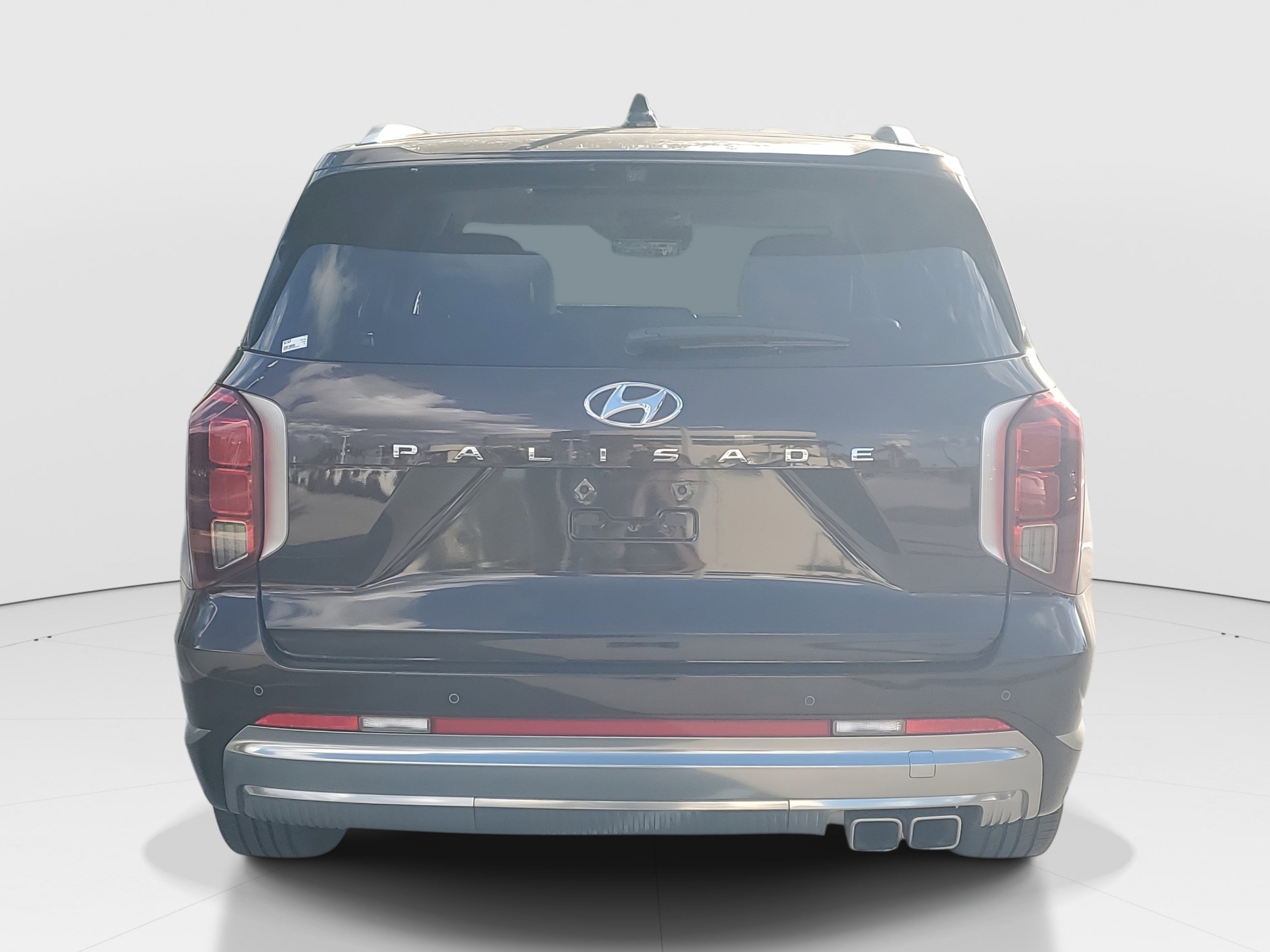 Used 2024 Hyundai Palisade Calligraphy image 4