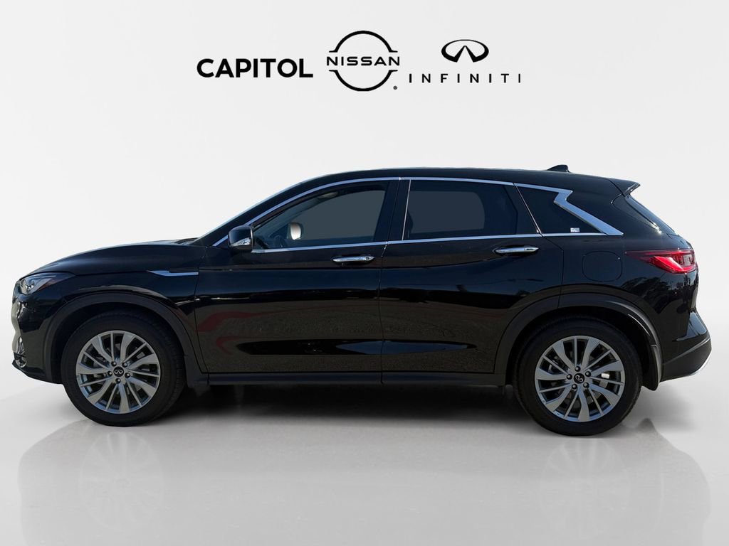 Used 2025 INFINITI QX50 Pure image 9
