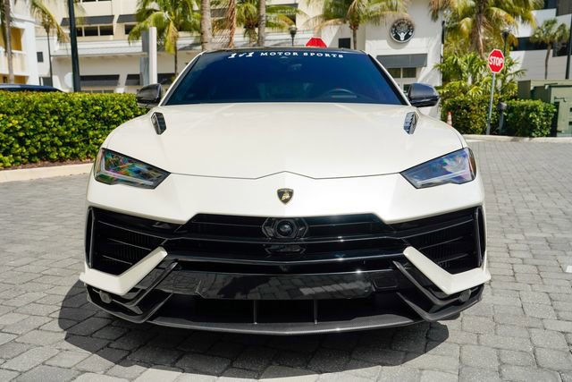 Used 2023 Lamborghini Urus Performante image 7