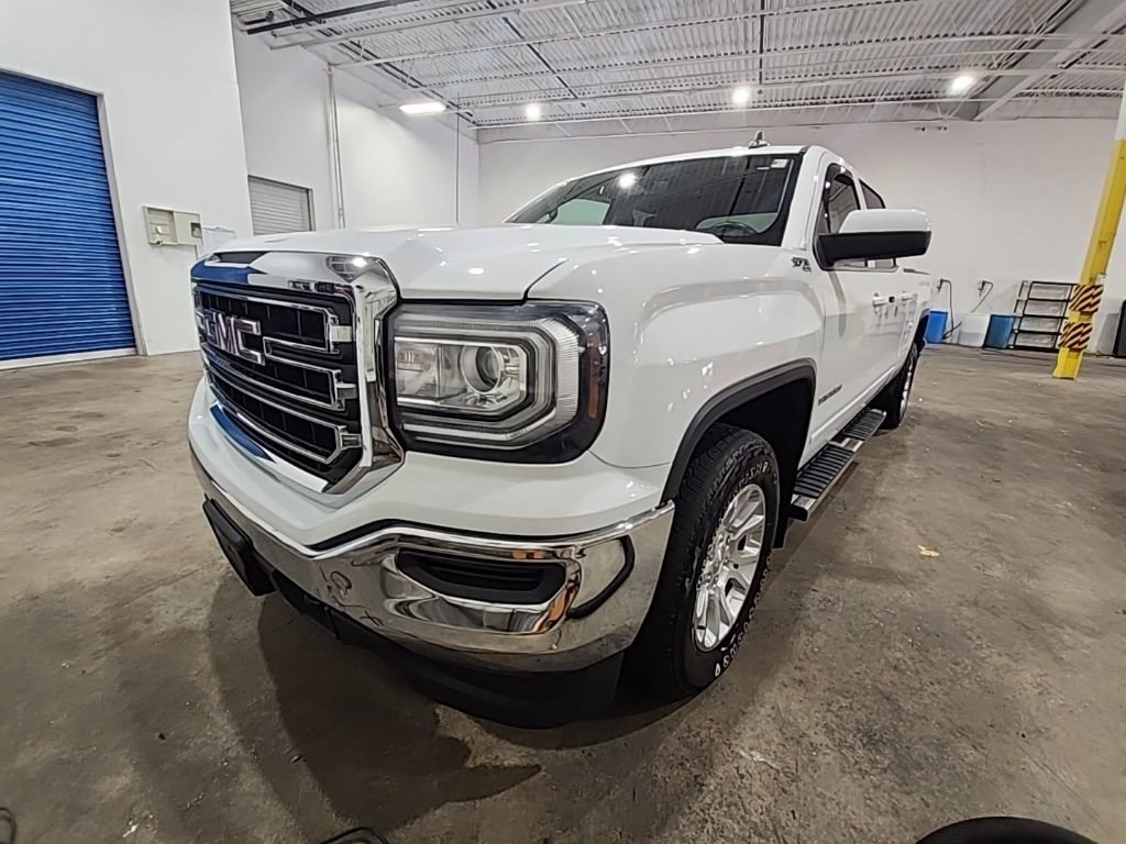Used 2018 GMC Sierra 1500 SLE w/ Suspension Package, Off-Road AWD/4WD image 2
