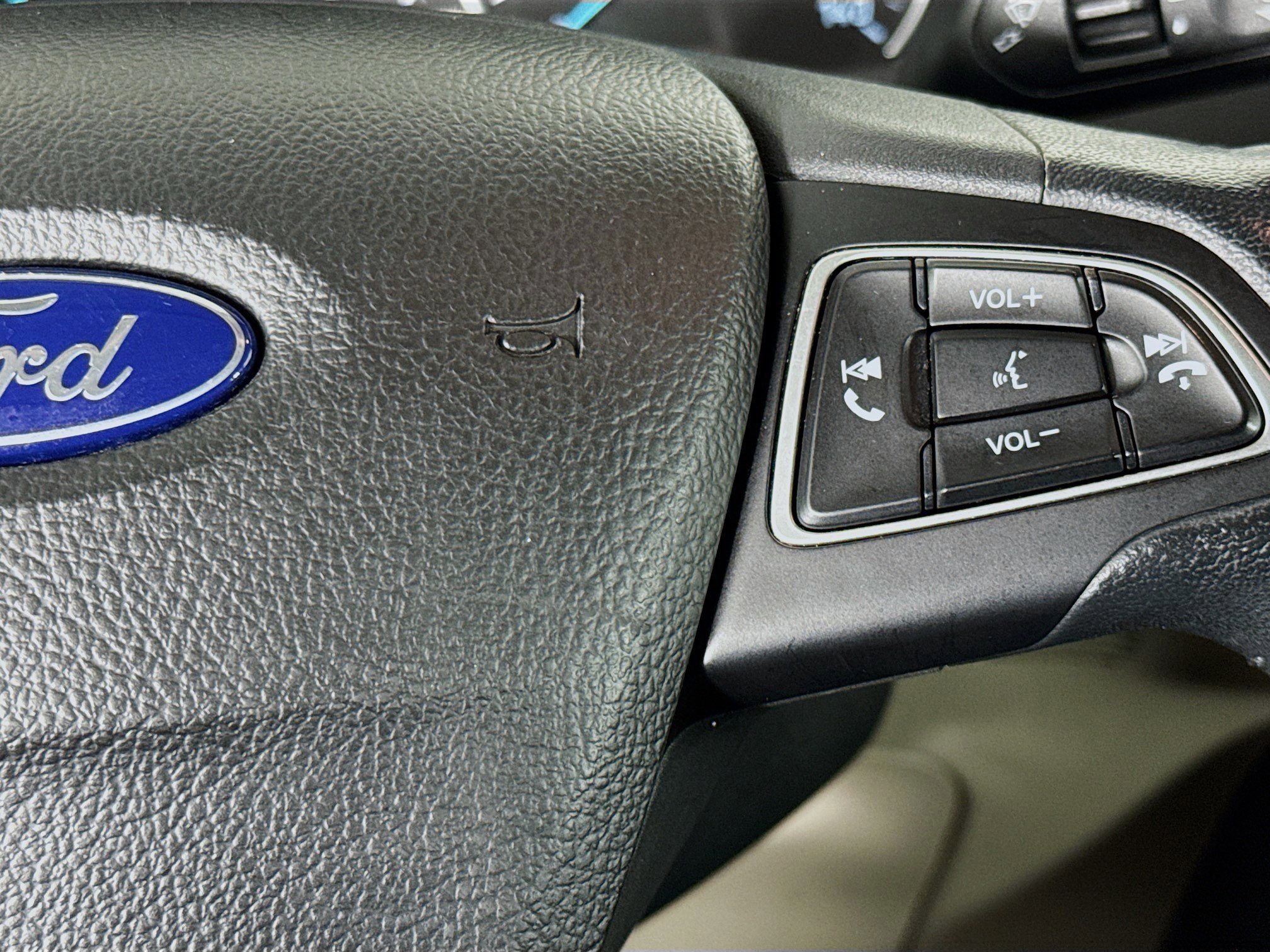 Used 2020 Ford EcoSport SE w/ Interior Protection Package image 14