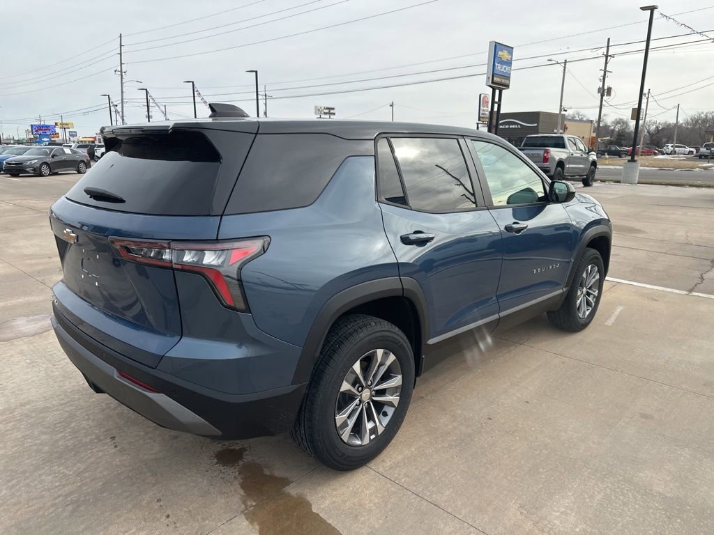 New 2026 Chevrolet Equinox LT w/ Convenience Package II image 32