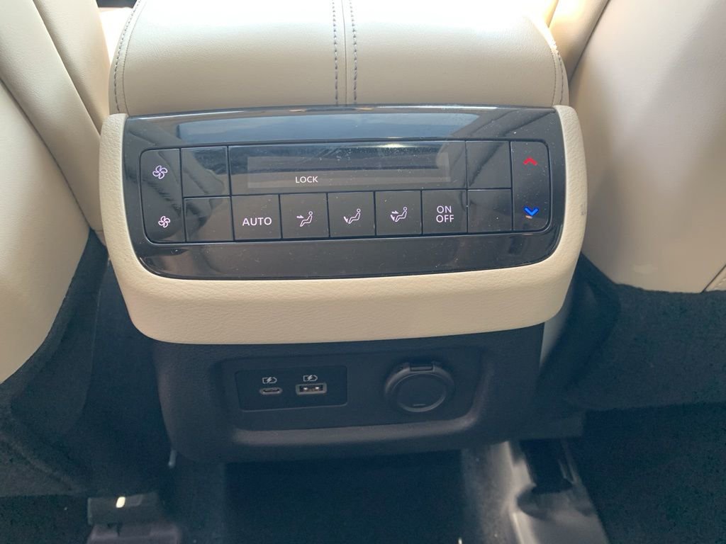 Used 2022 INFINITI QX60 Luxe w/ Cargo Package image 32