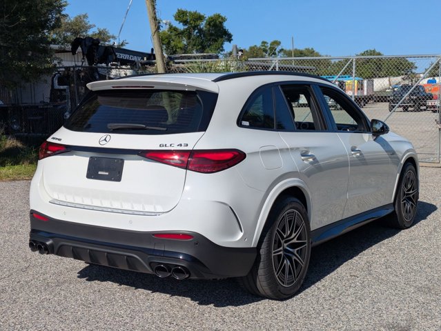 Certified 2024 Mercedes-Benz GLC 43 AMG 4MATIC image 3
